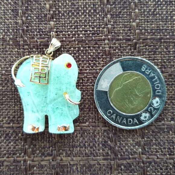 Vintage Genuine Pale Green Jade Elephant Amulet Pendant – Good Fortune Necklace - Picture 2 of 9